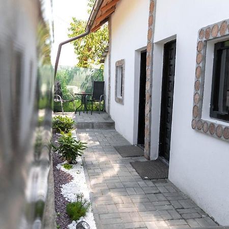 La Fanar Guesthouse Curtea de Argeş Exterior foto